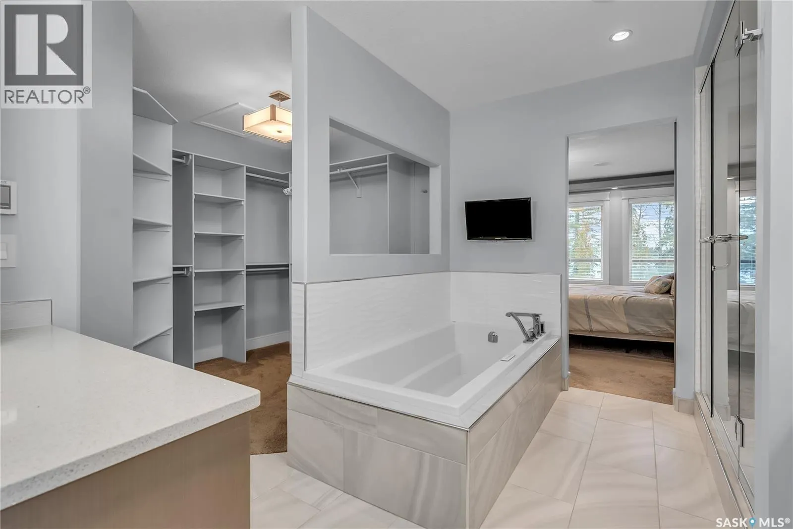 559 Atton LANE