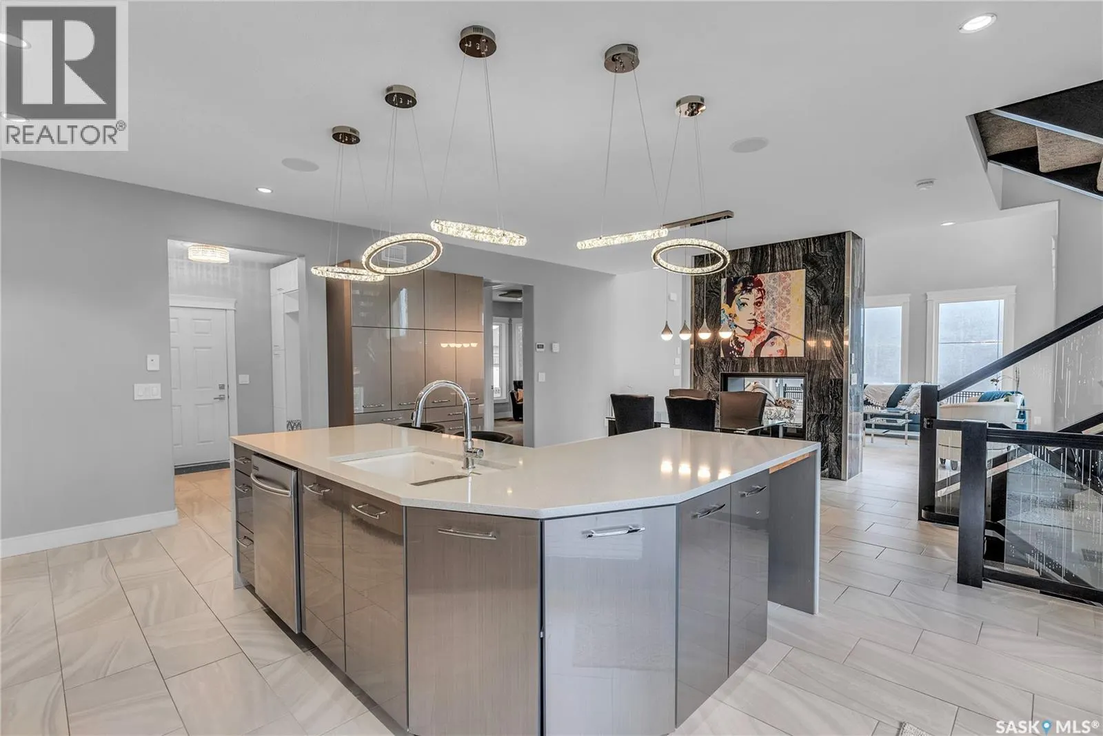 559 Atton LANE