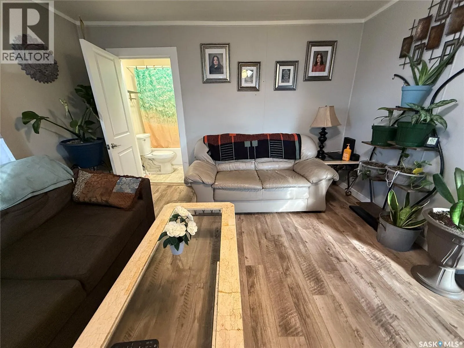 324 9th STREET