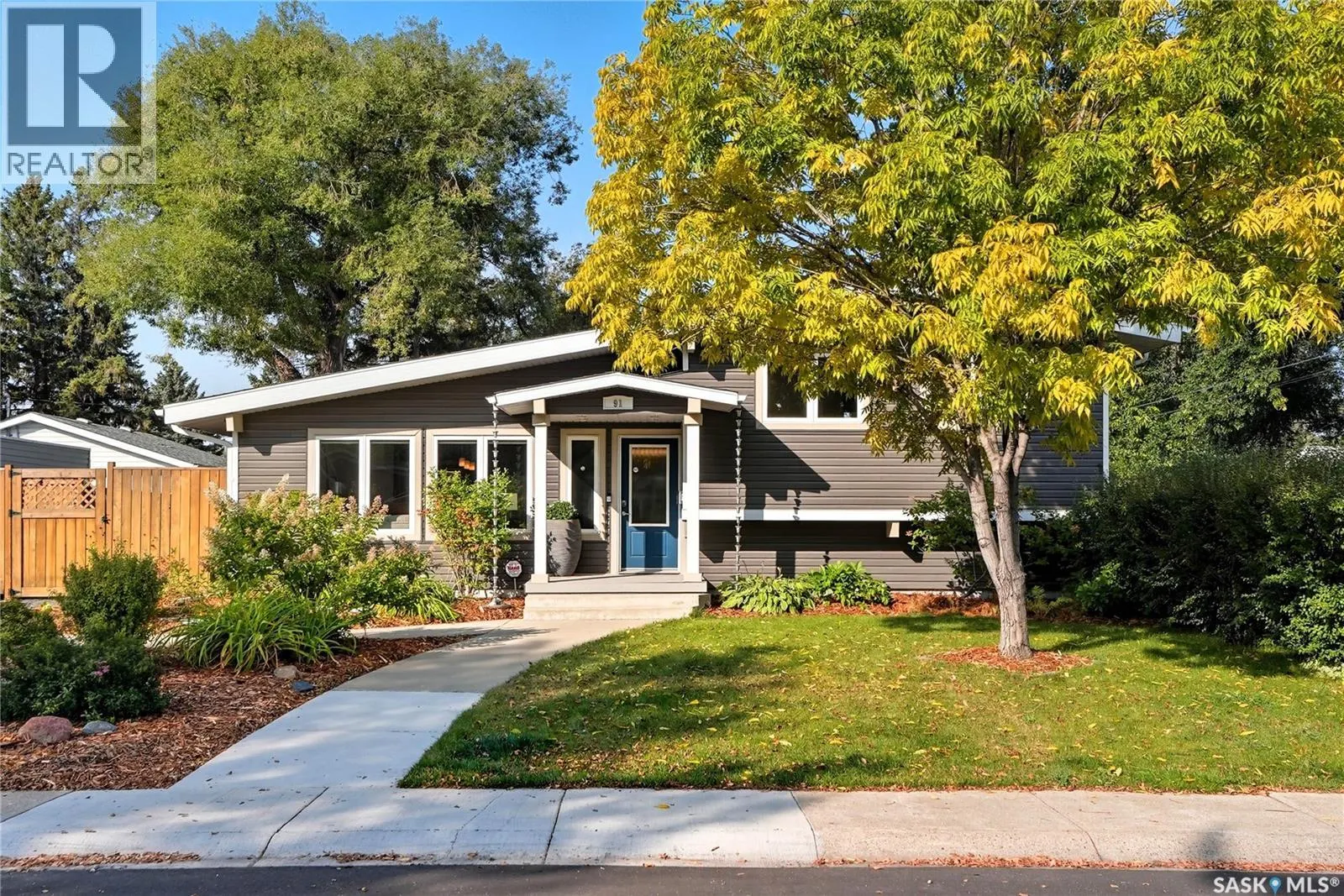 91 Lindsay DRIVE