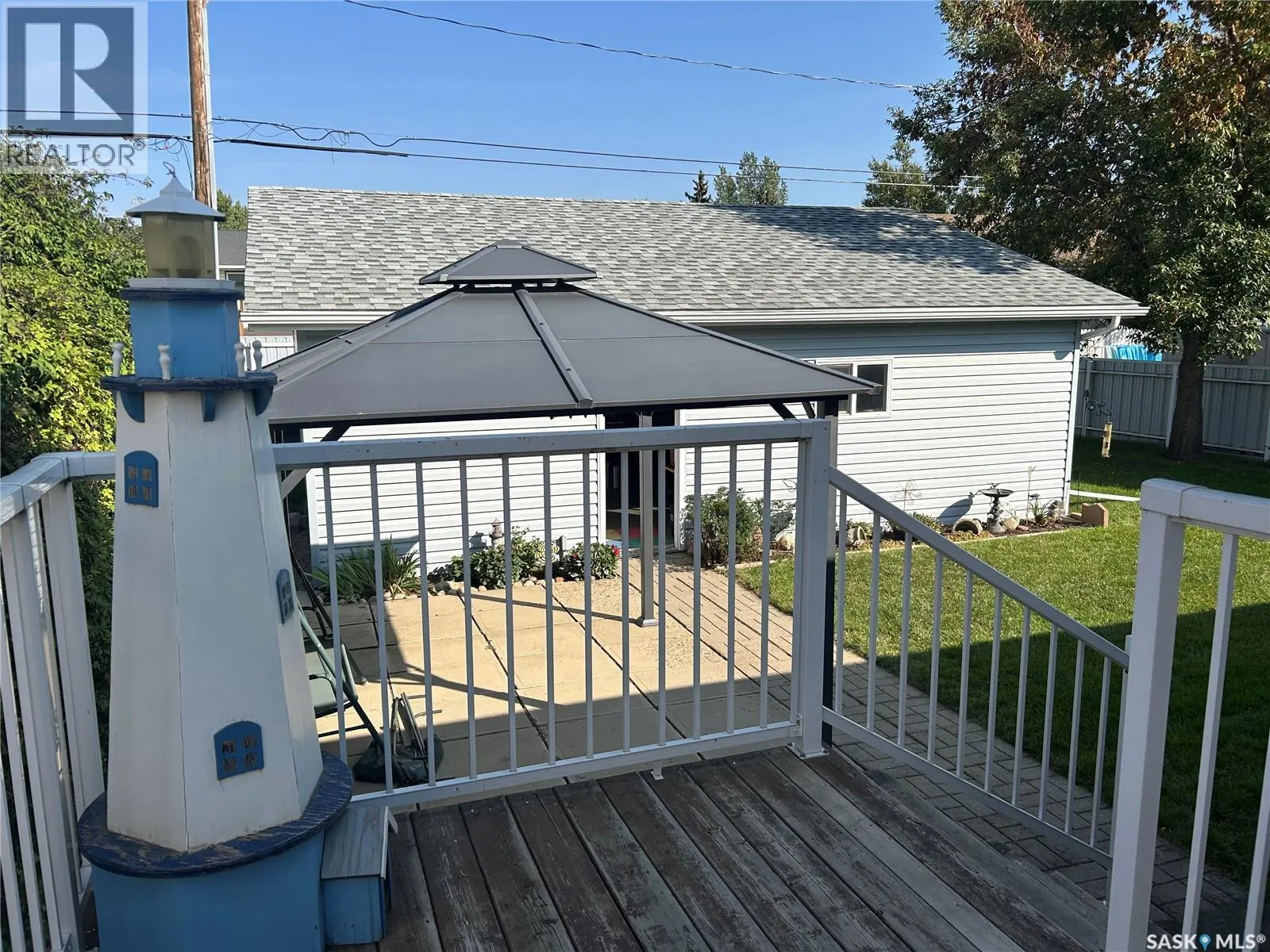 1534 Athabasca STREET W