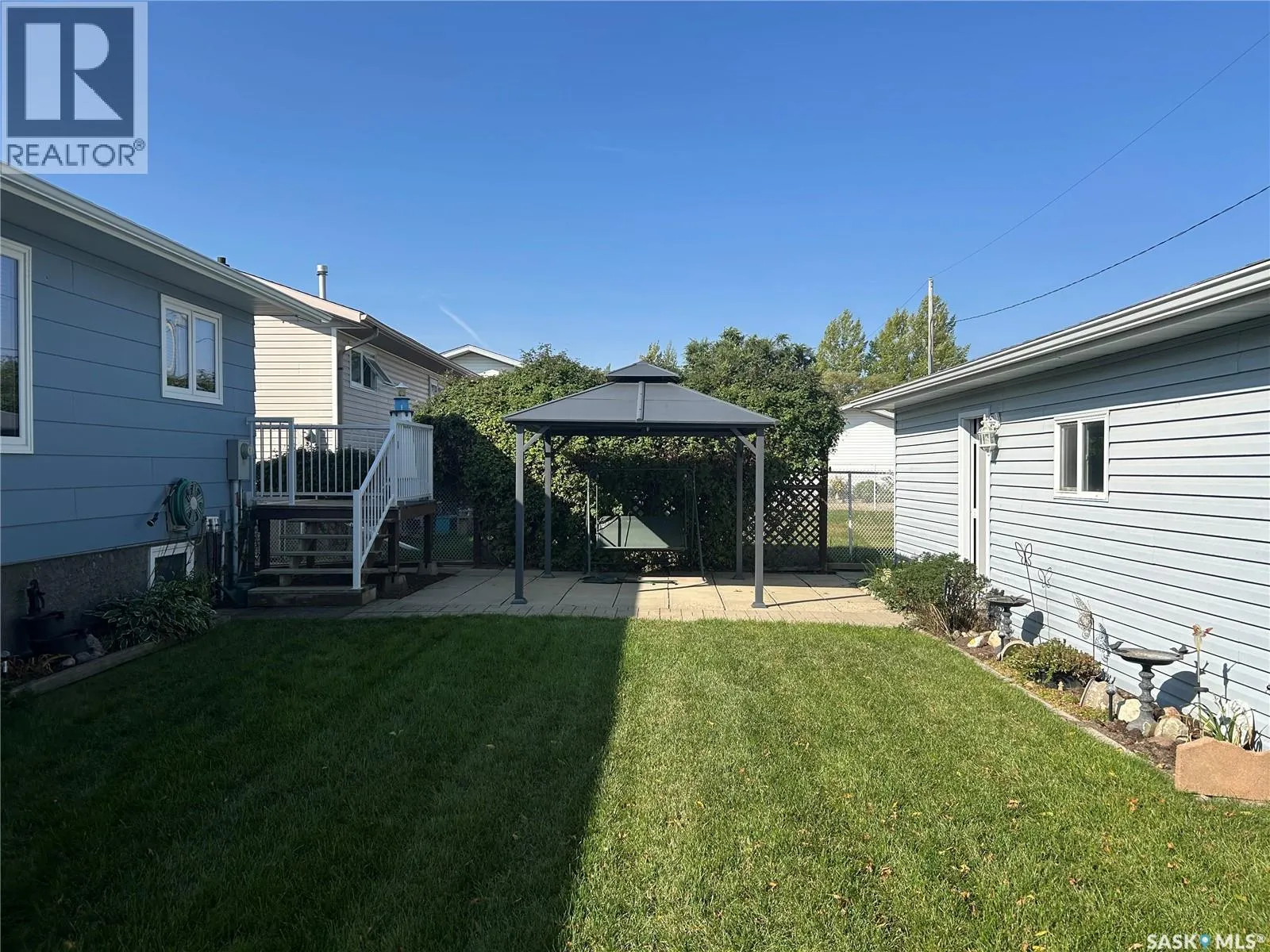 1534 Athabasca STREET W