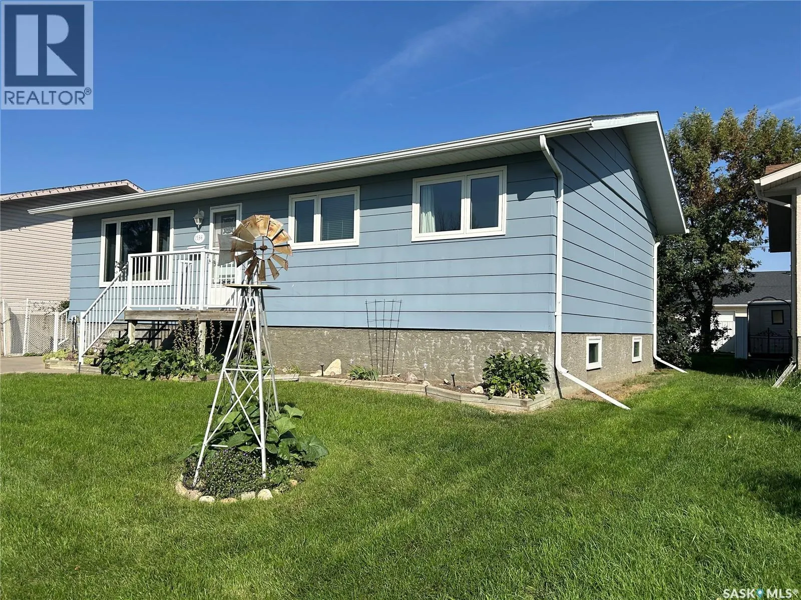 1534 Athabasca STREET W