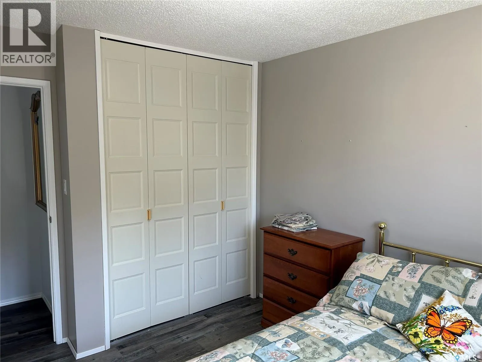 1534 Athabasca STREET W