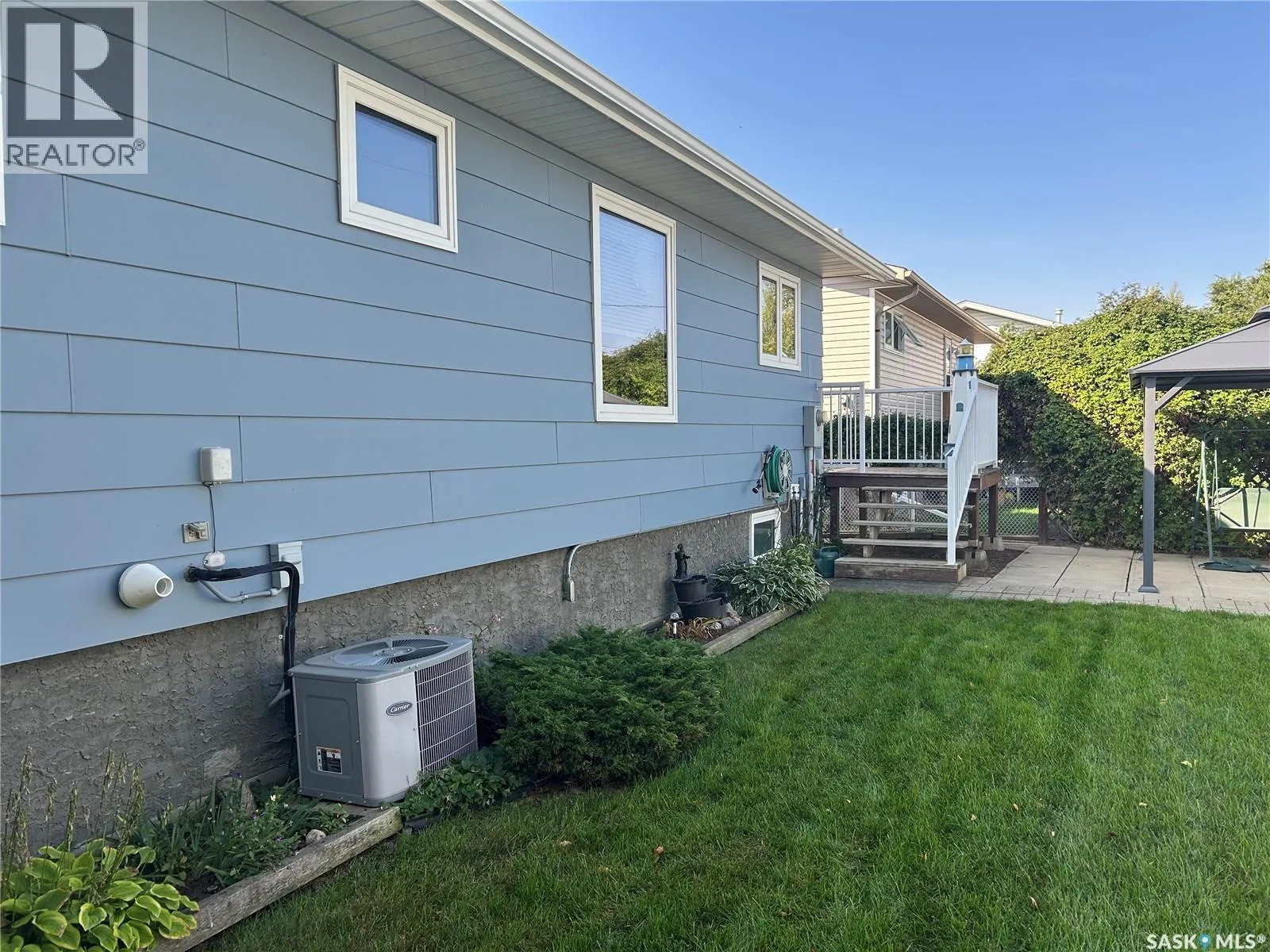 1534 Athabasca STREET W