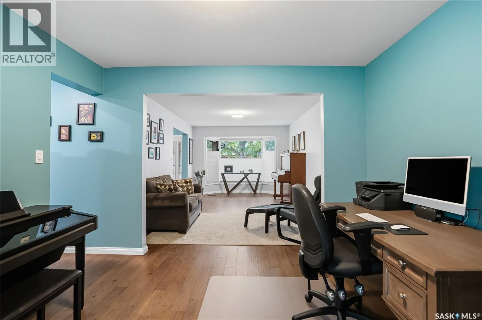 3270 MOUNTBATTEN CRESCENT