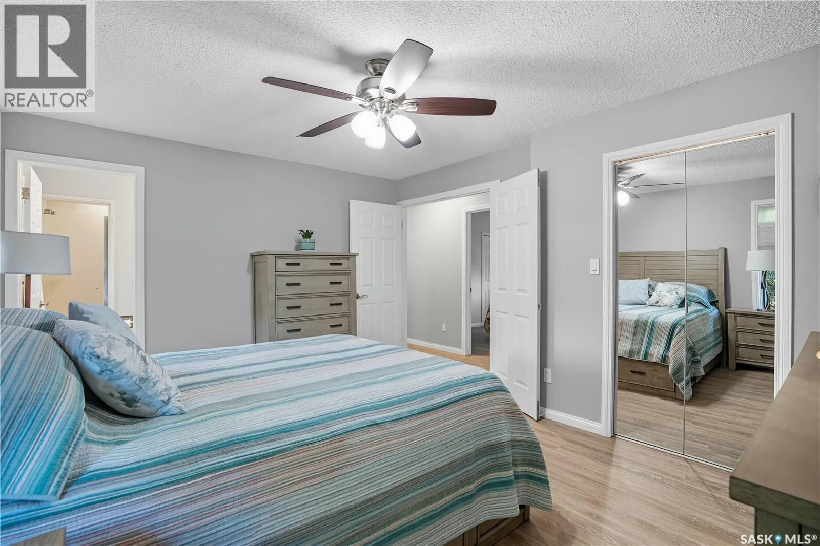 3270 MOUNTBATTEN CRESCENT