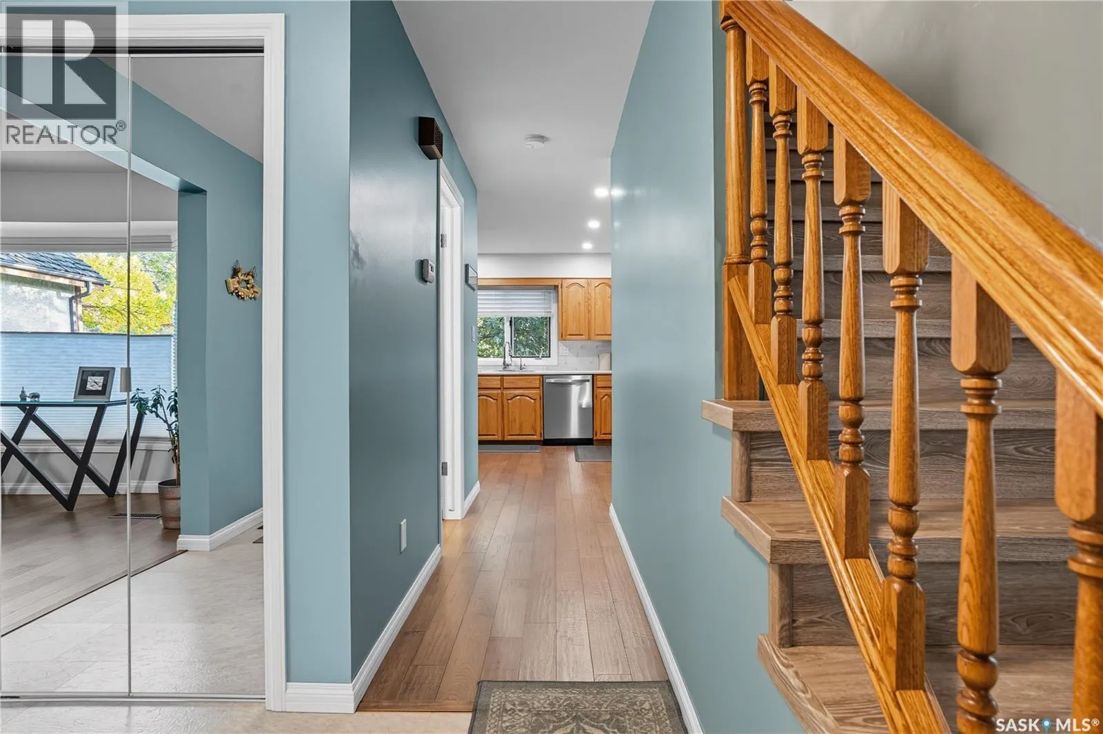 3270 MOUNTBATTEN CRESCENT