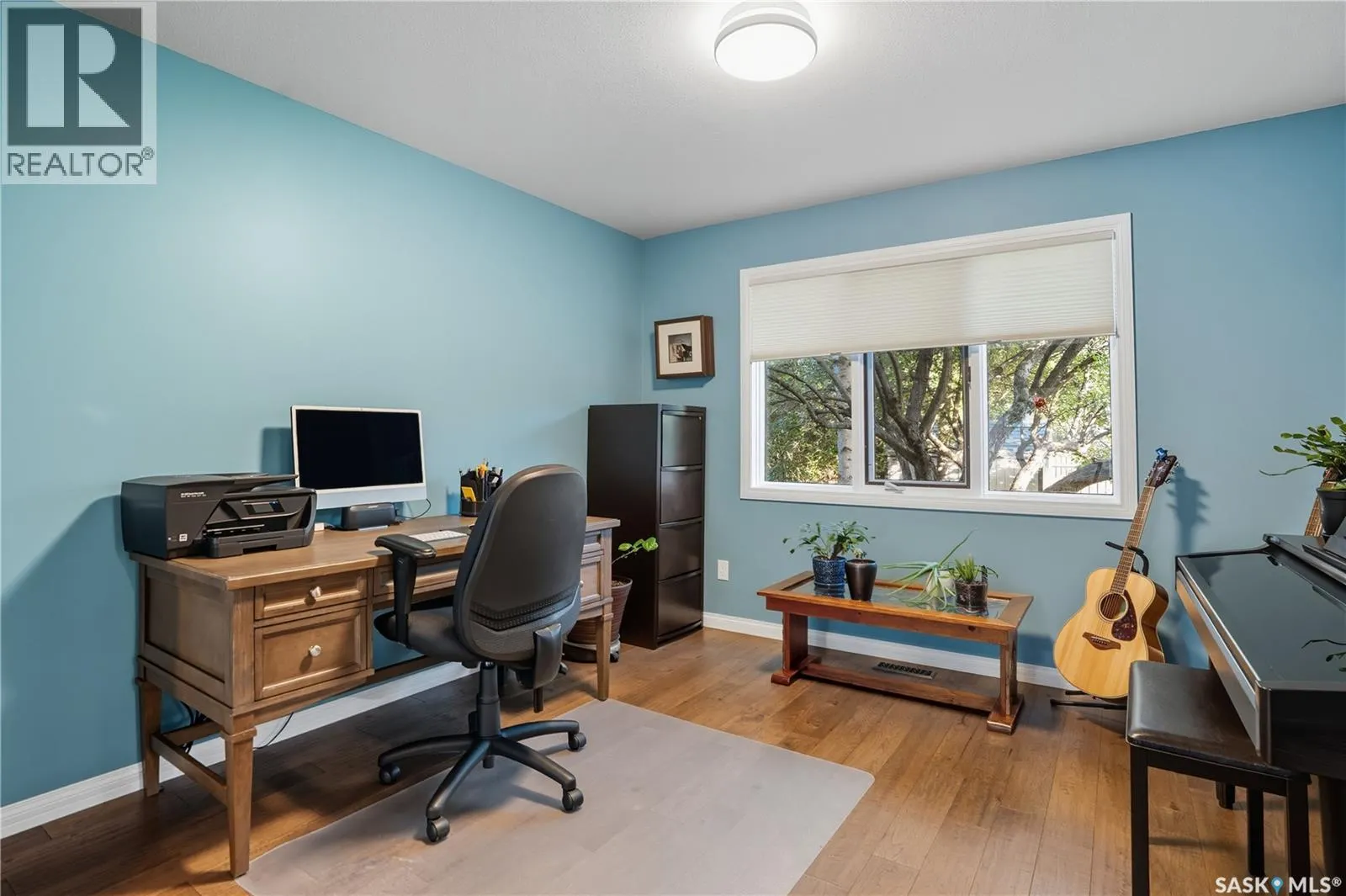 3270 MOUNTBATTEN CRESCENT