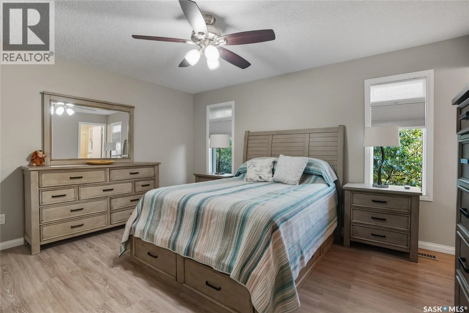 3270 MOUNTBATTEN CRESCENT