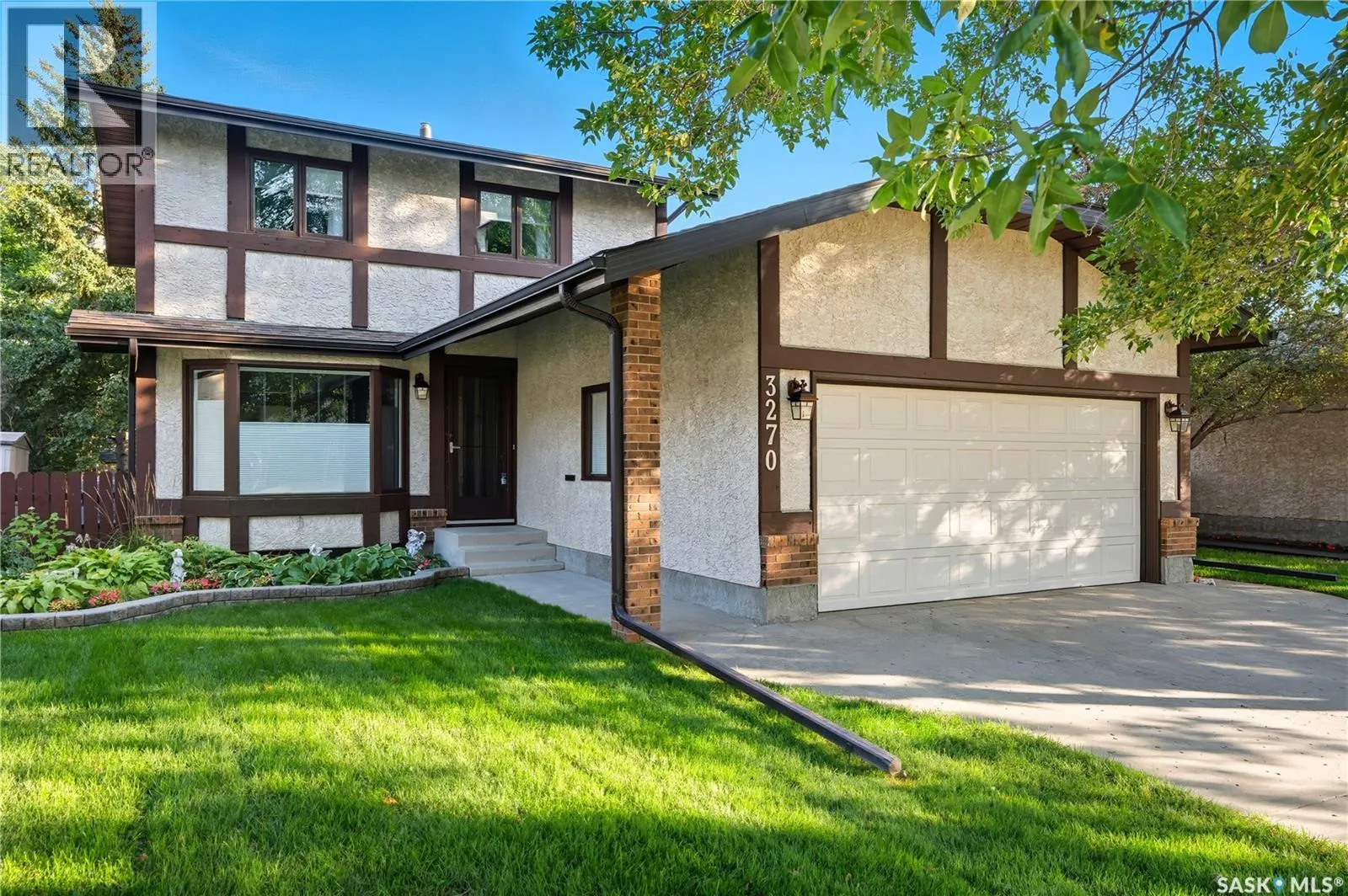 3270 MOUNTBATTEN CRESCENT