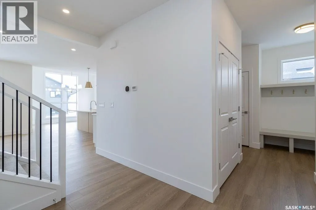 210 Flynn BEND