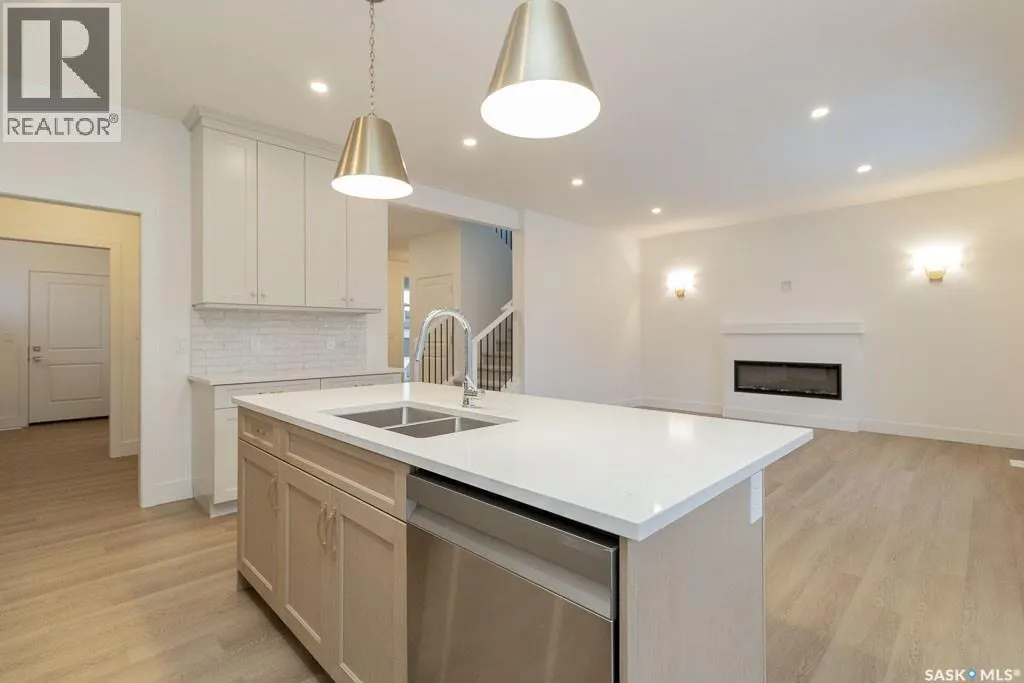 210 Flynn BEND