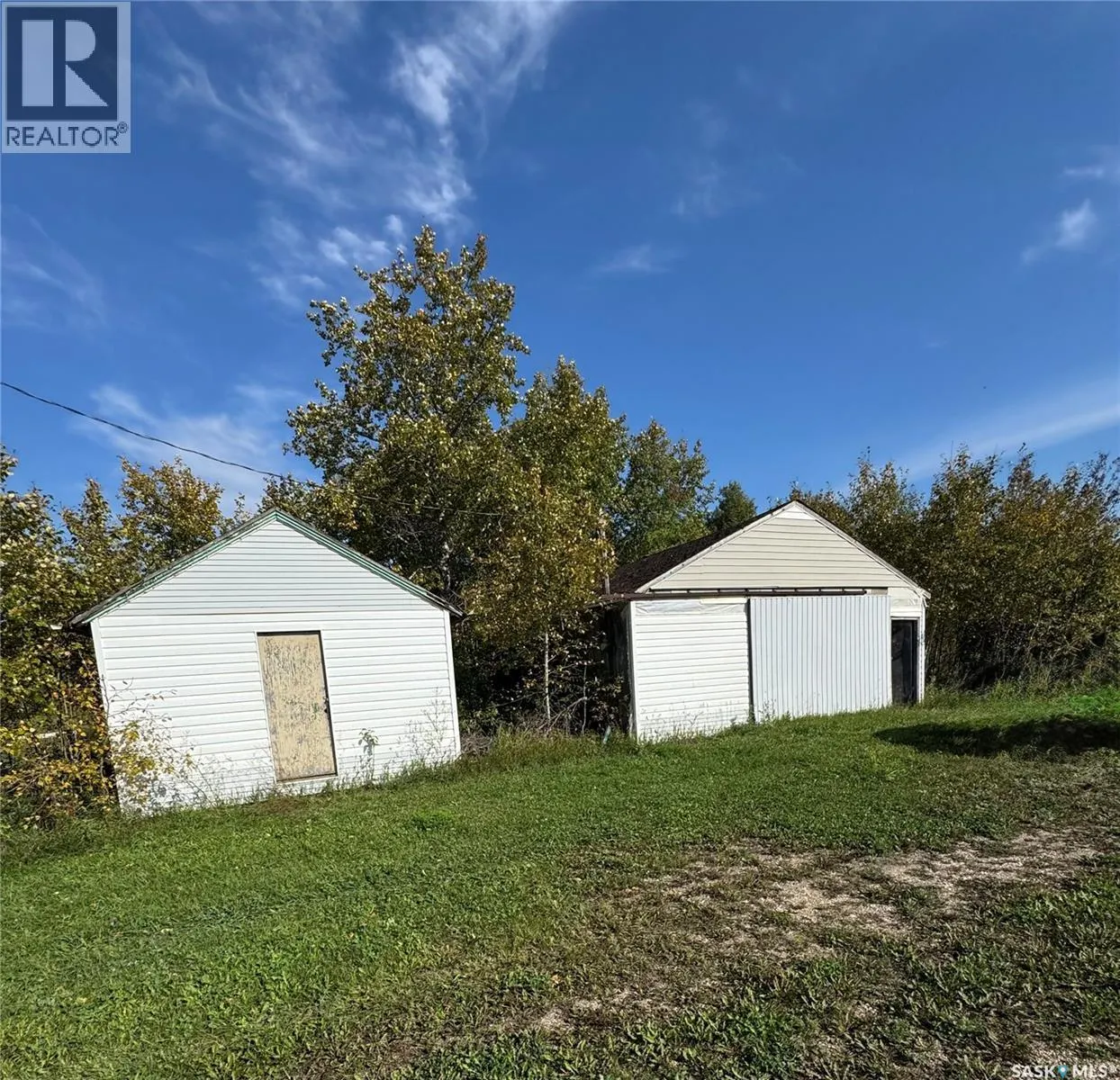 10 North Railway AVENUE E