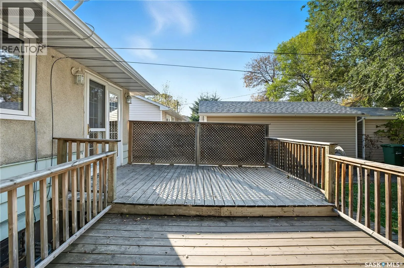 3912 Sherwood DRIVE