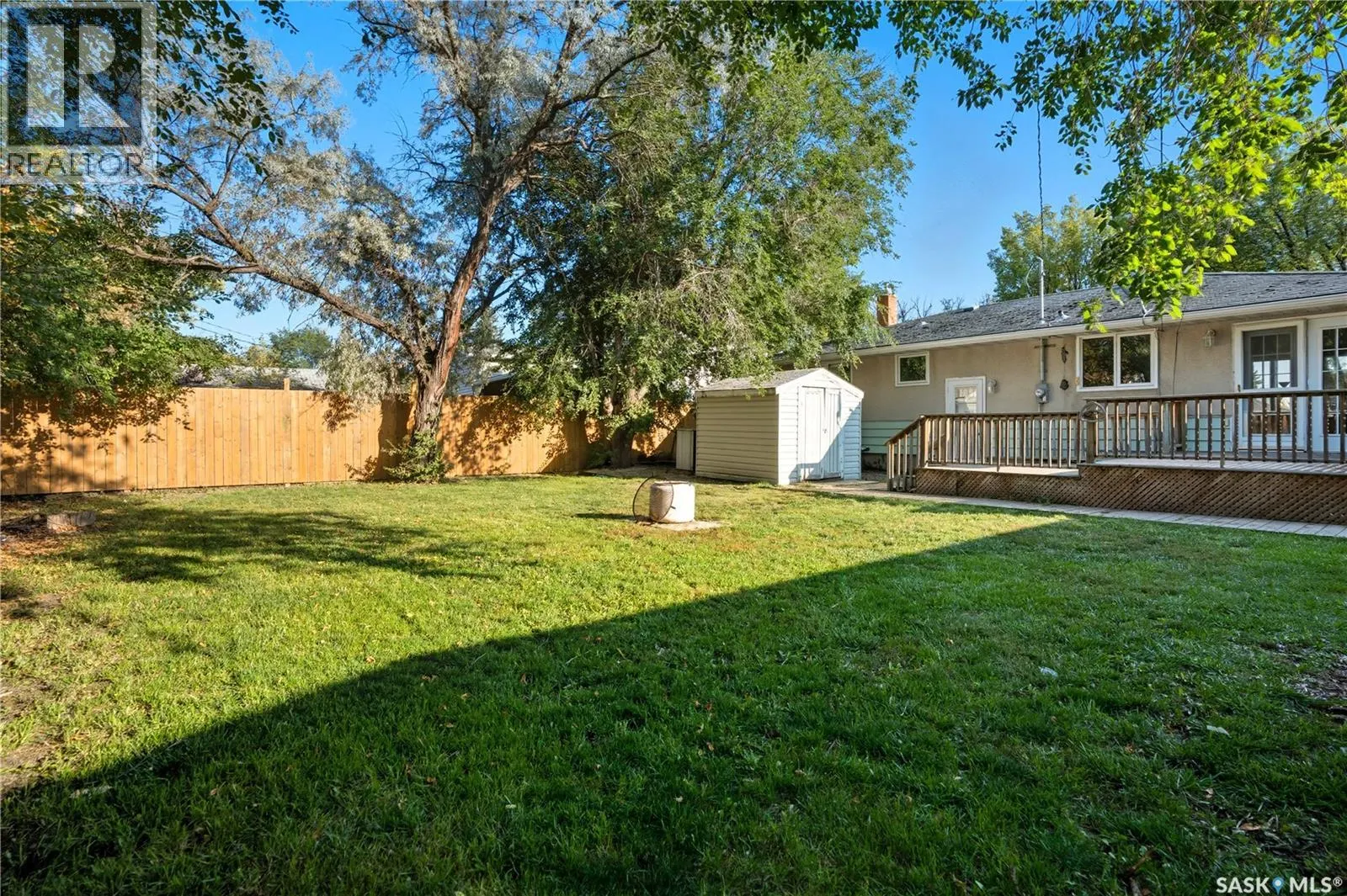 3912 Sherwood DRIVE