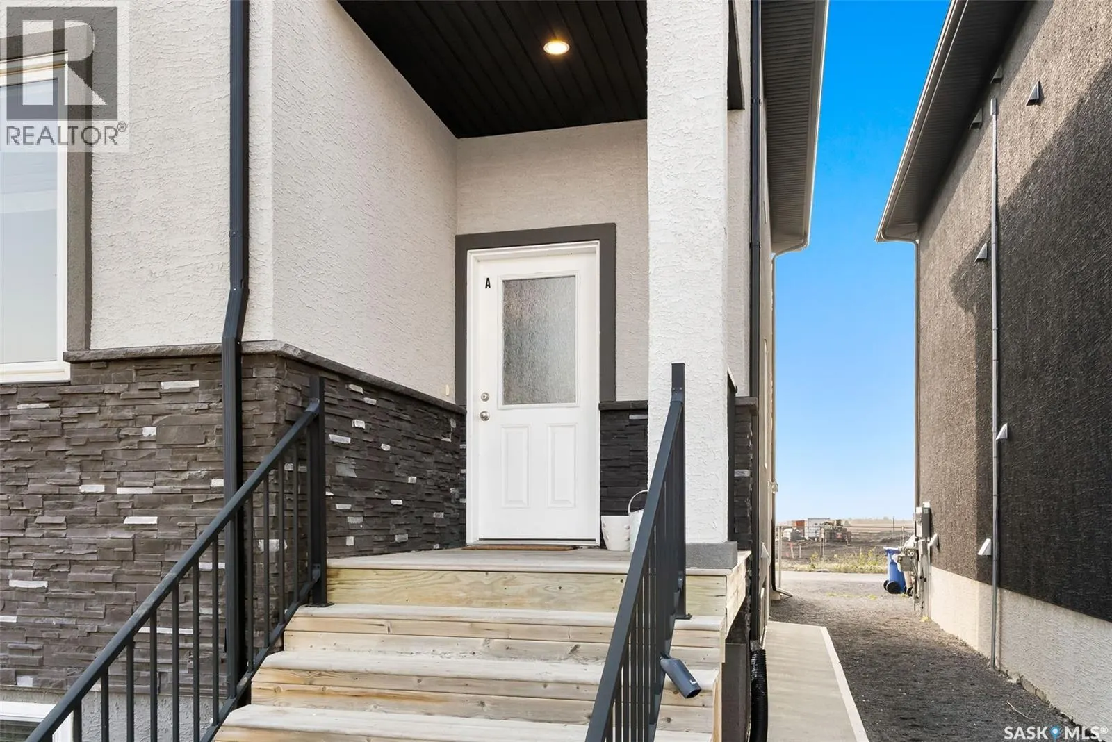 6250 Little Pine LOOP