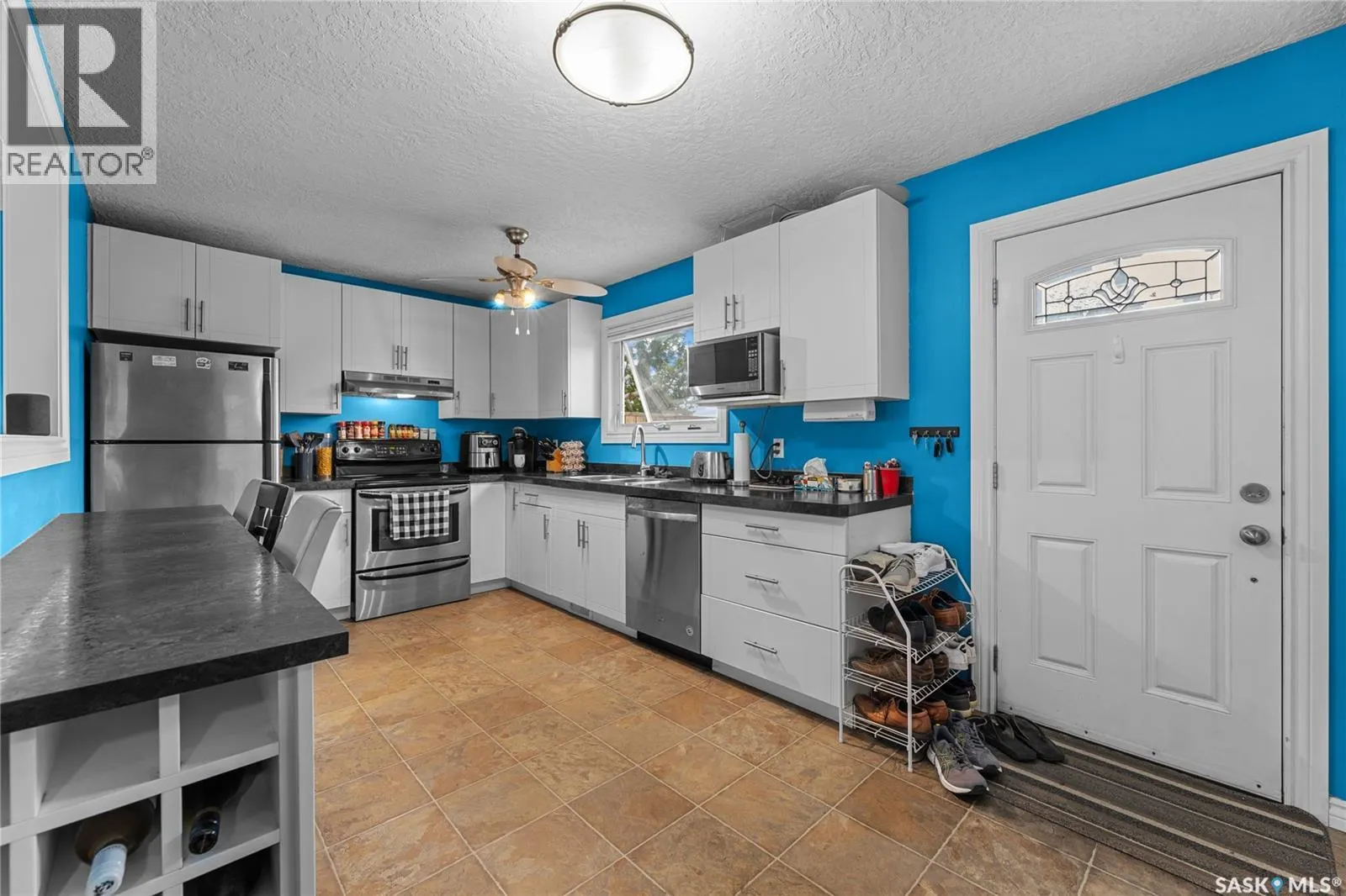 3762 Fairlight DRIVE