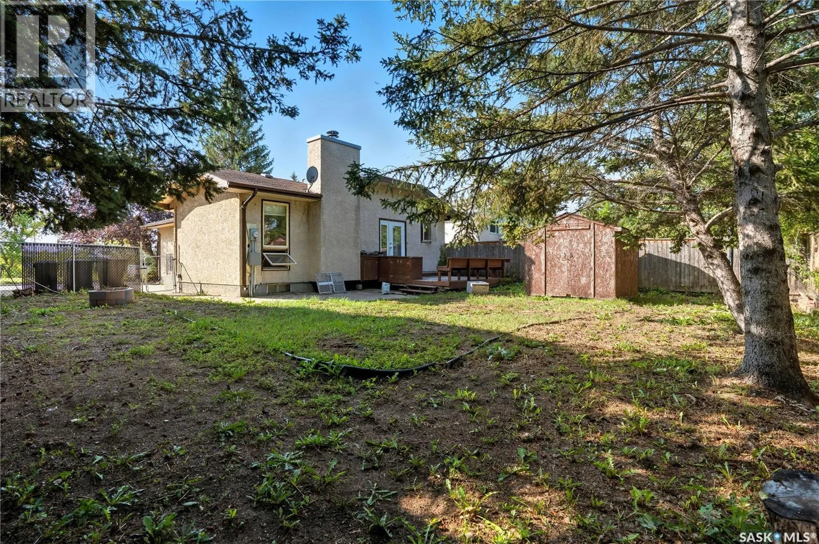 6818 Cunningham DRIVE