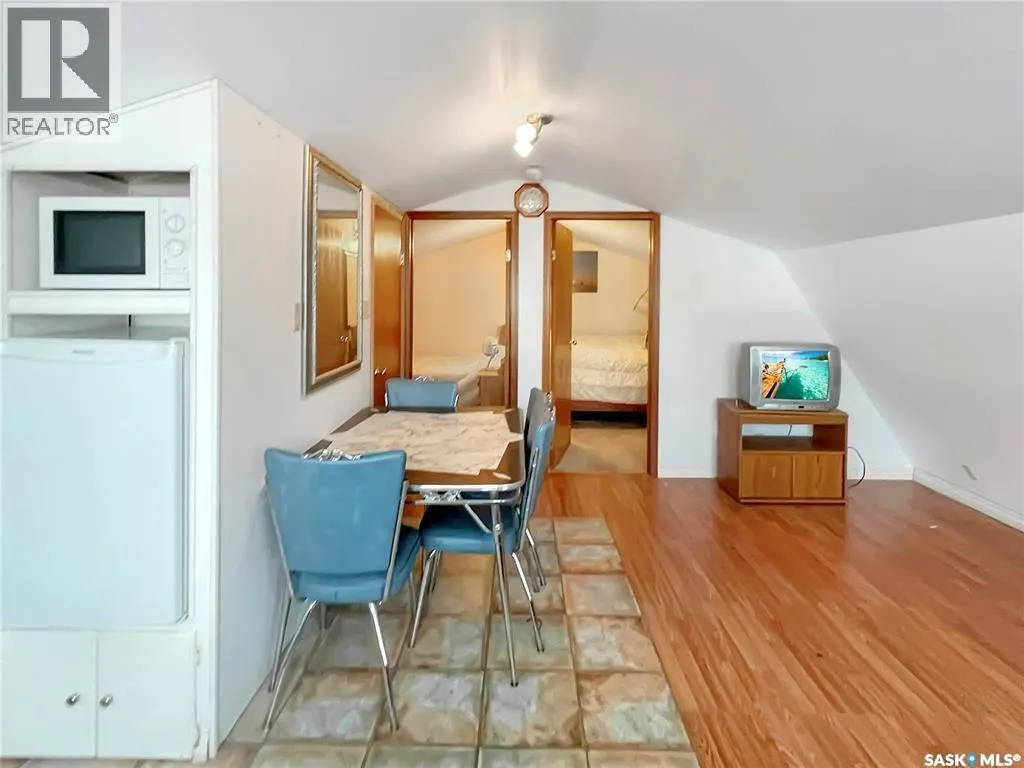 6 Tye PLACE