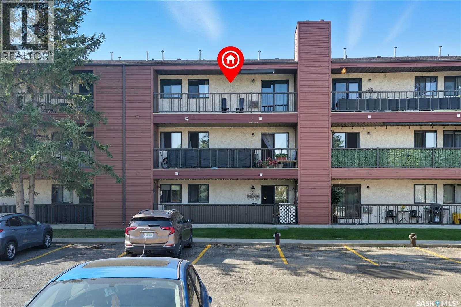316 3302 33rd STREET W