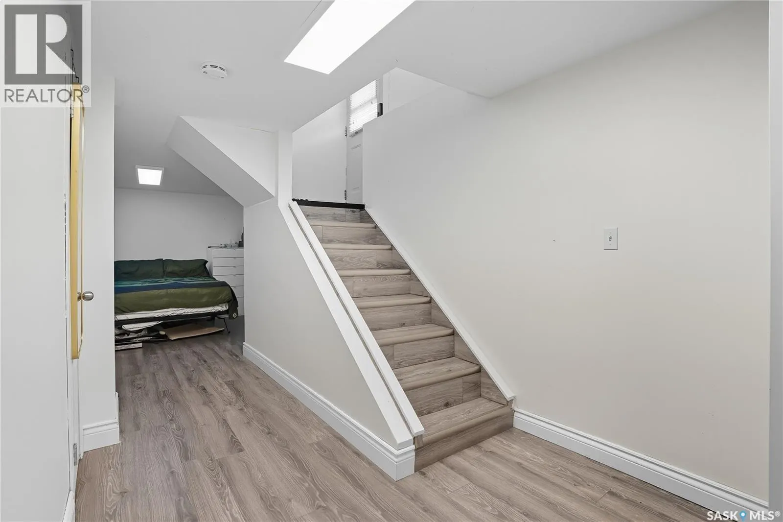 508 Gray AVENUE