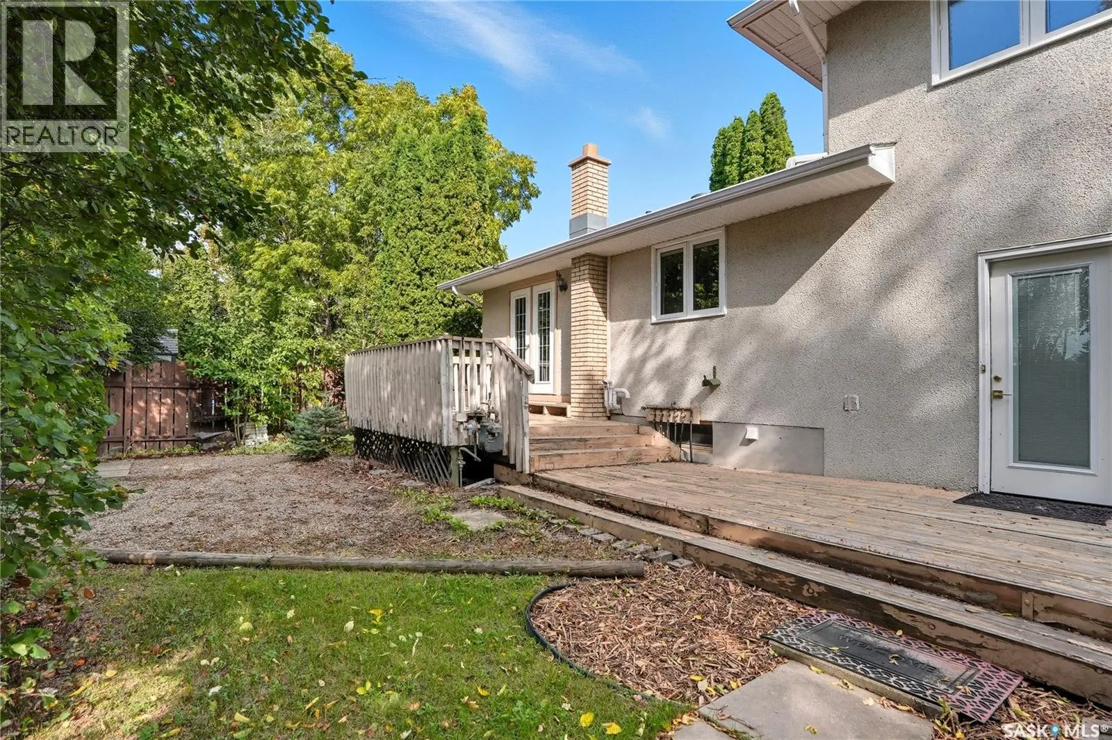 30 CHAMPLIN CRESCENT