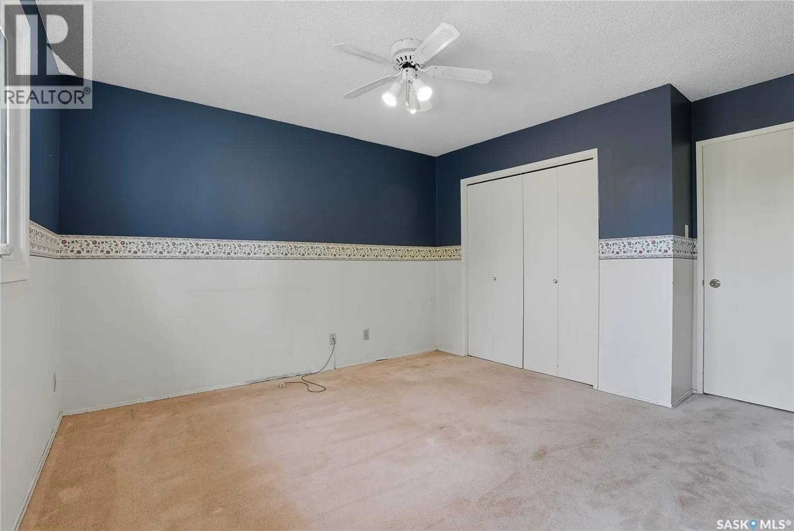 30 CHAMPLIN CRESCENT