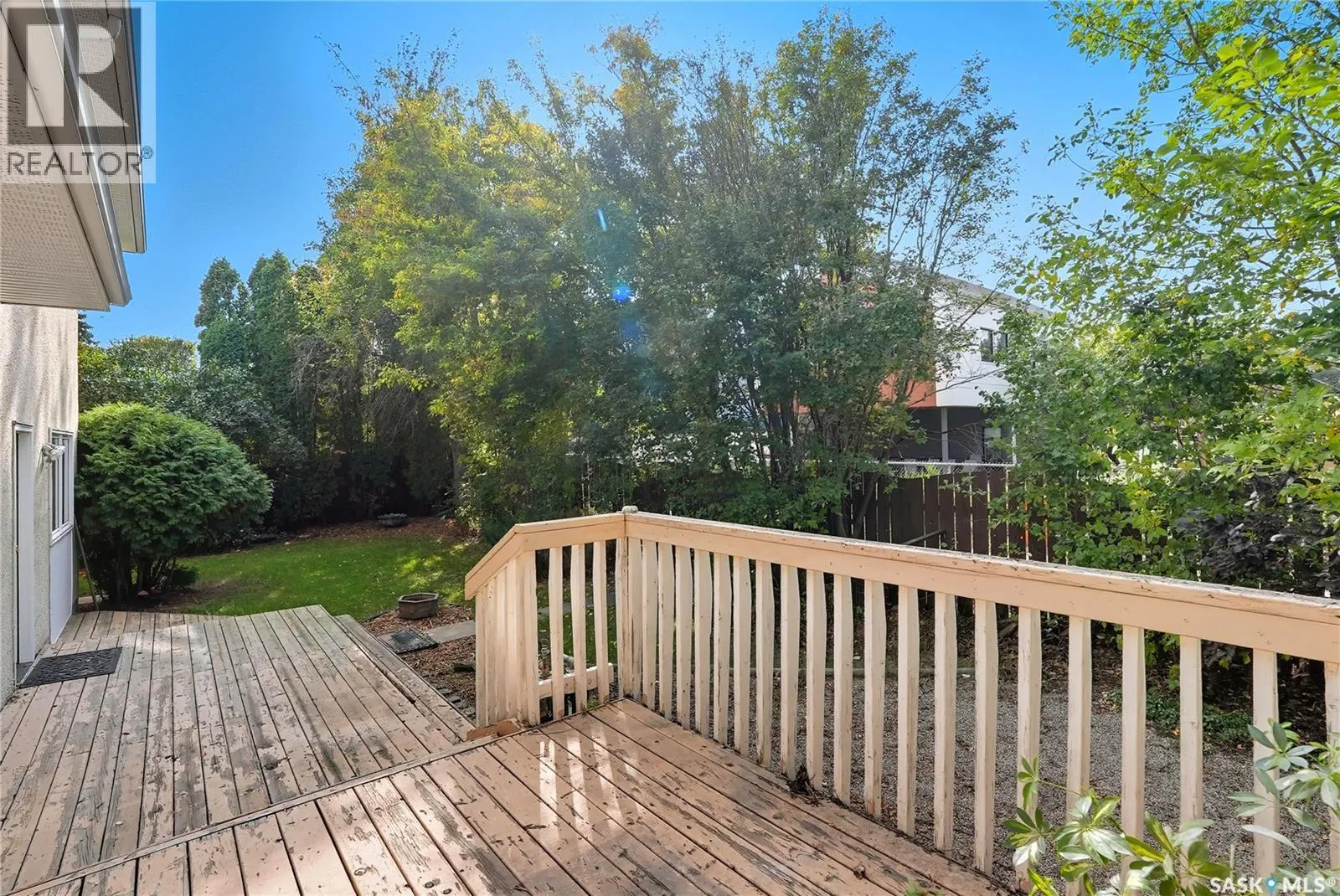 30 CHAMPLIN CRESCENT