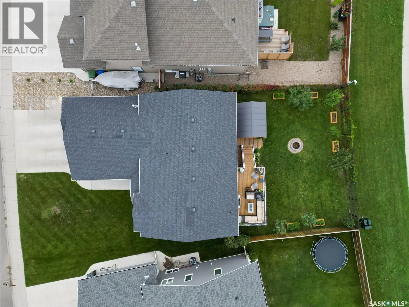 33 Smiley DRIVE