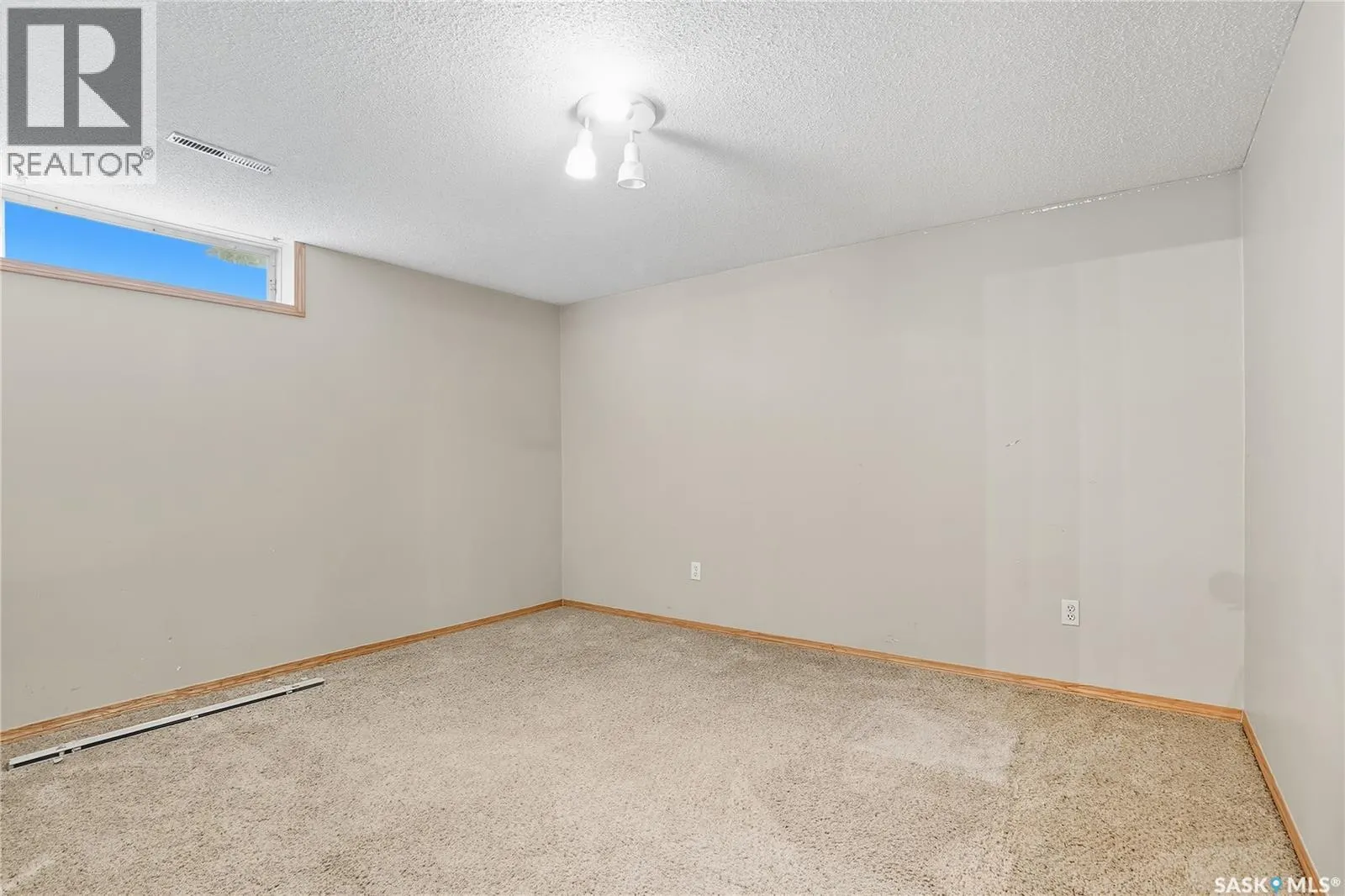 134 O'neil CRESCENT