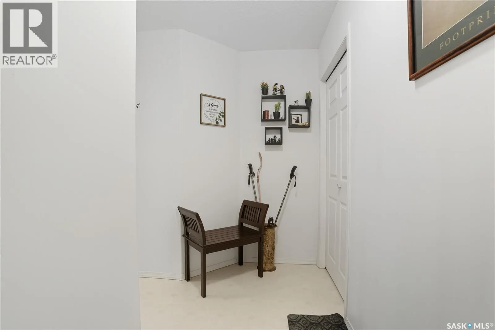 302 934 Heritage VIEW