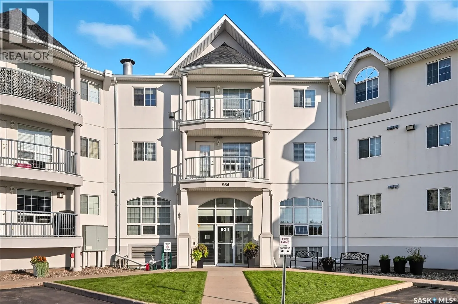 302 934 Heritage VIEW