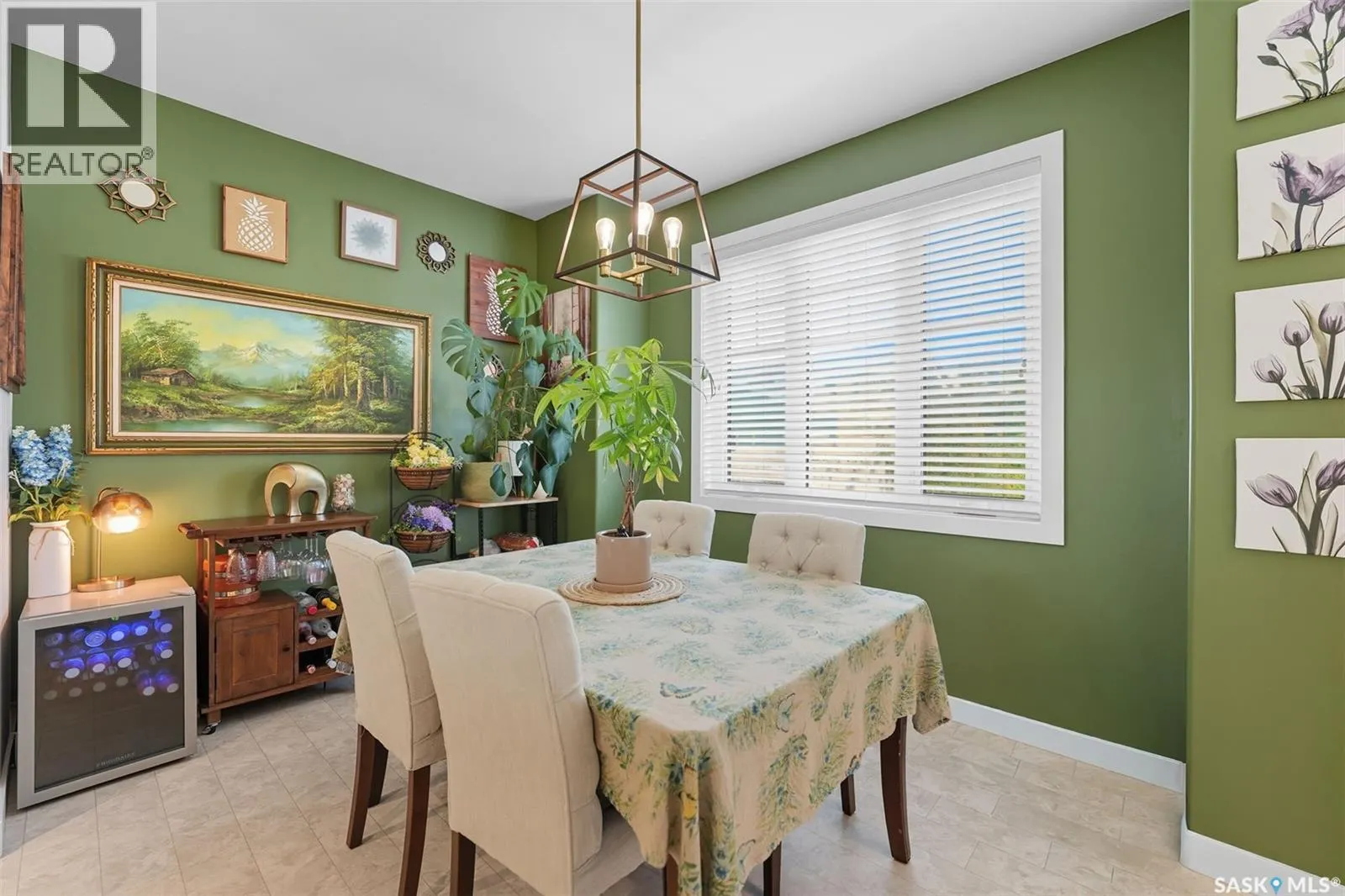223 Secord WAY