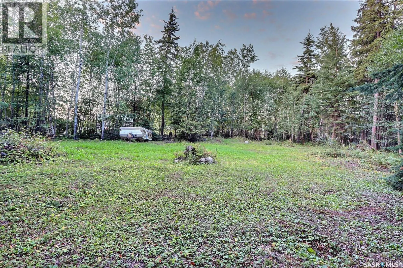 102 & 104 Eagle Point DRIVE