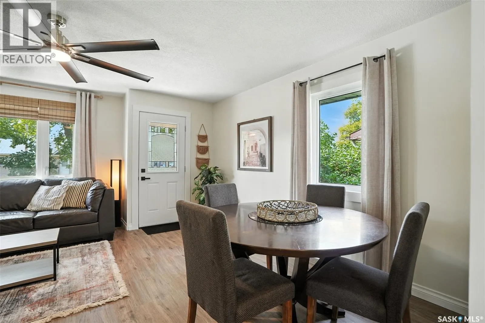 301 3rd AVENUE W