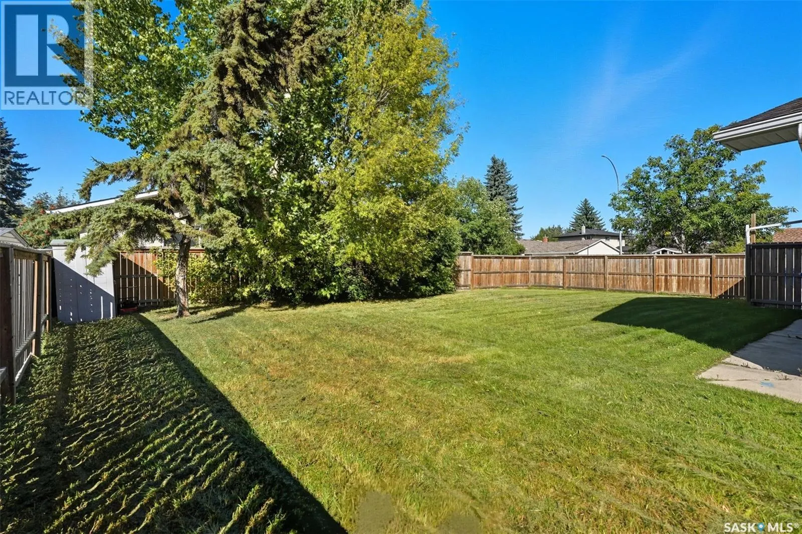 266 Assiniboine DRIVE
