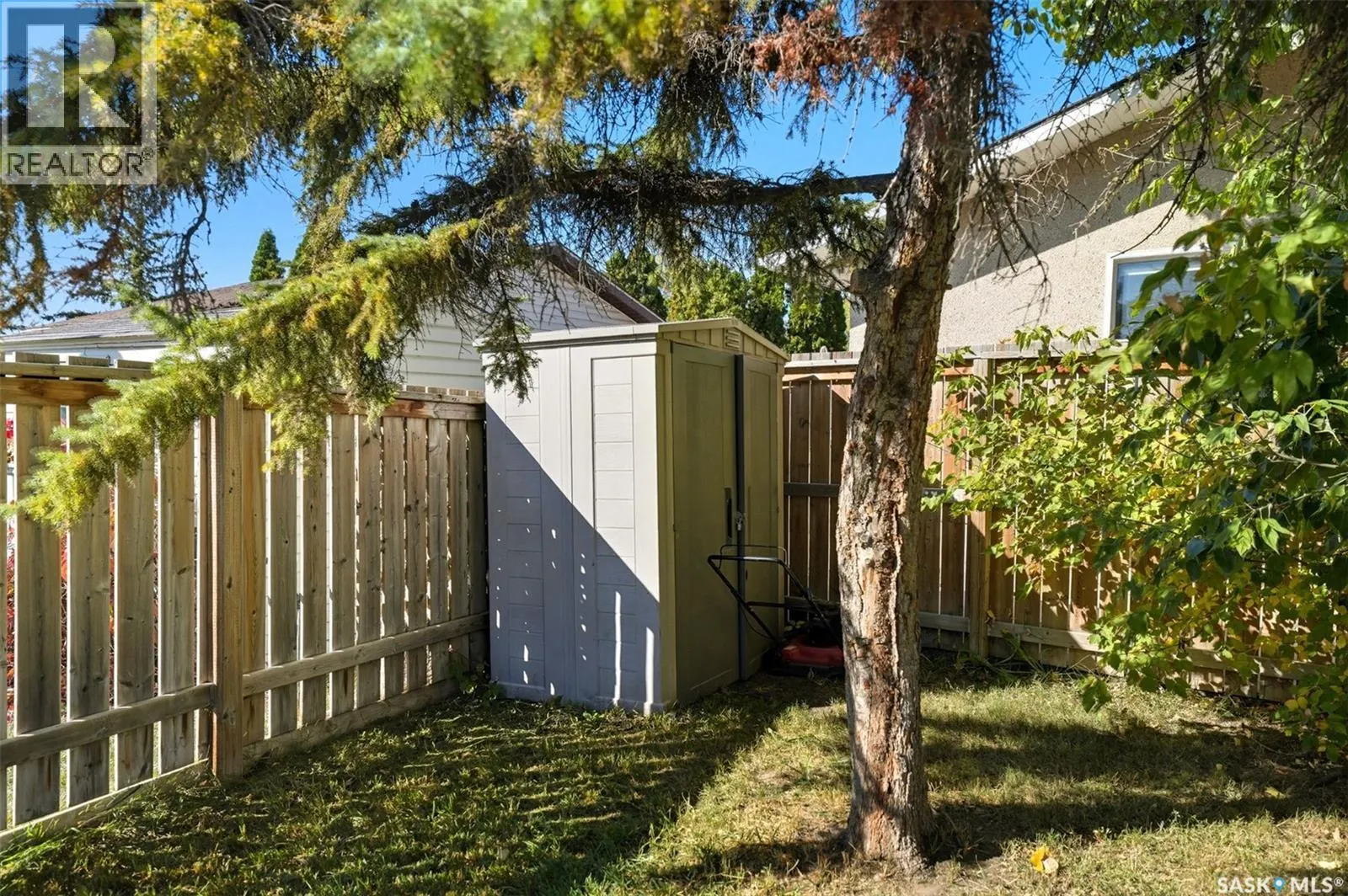 266 Assiniboine DRIVE