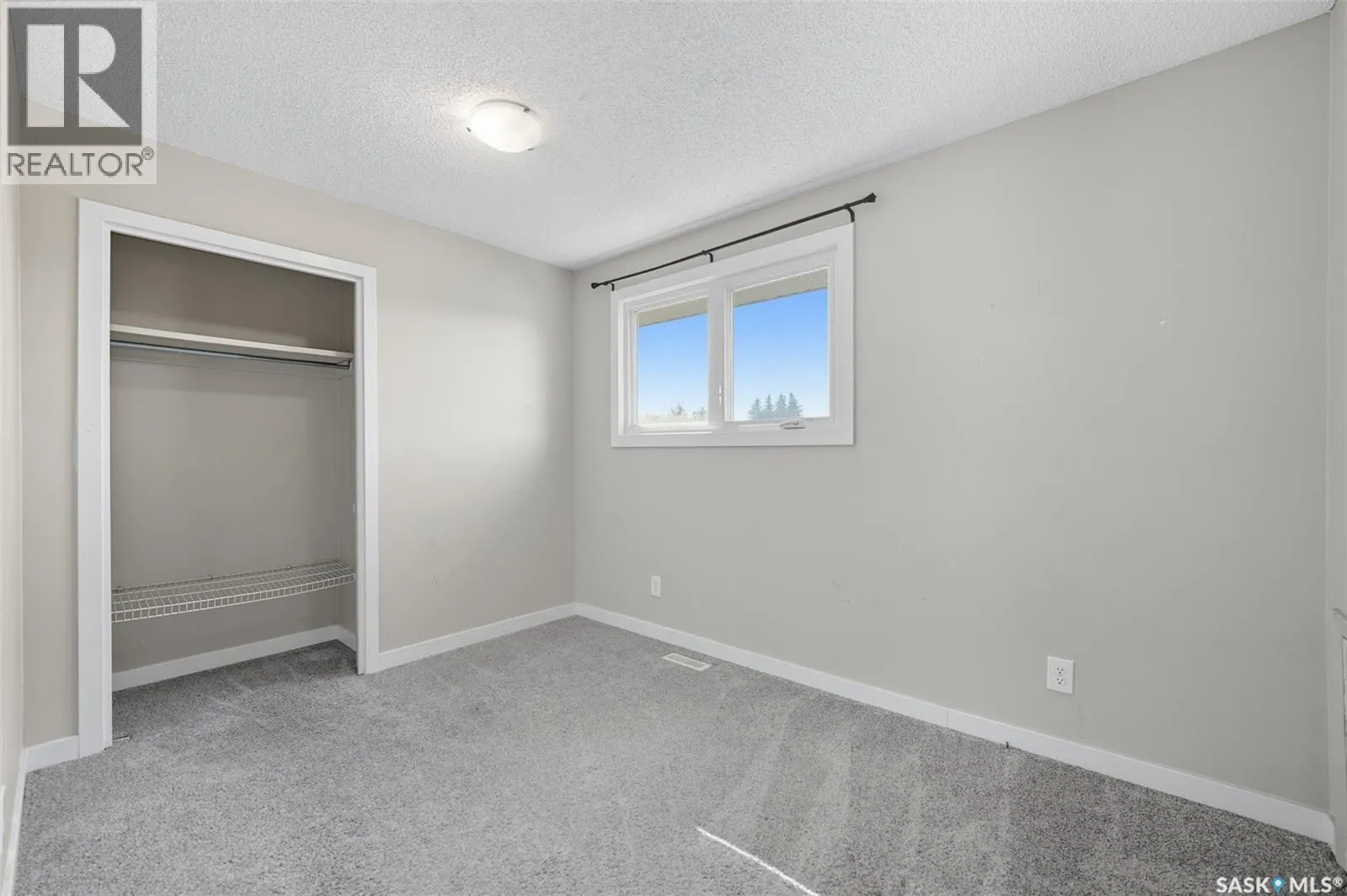 266 Assiniboine DRIVE