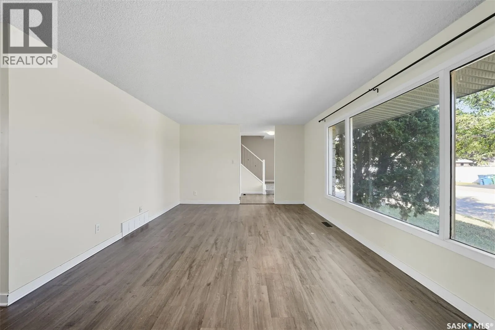 266 Assiniboine DRIVE