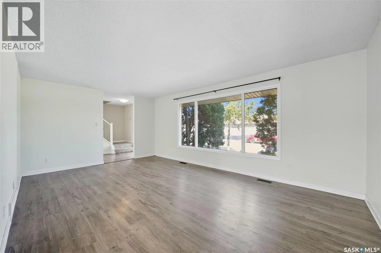 266 Assiniboine DRIVE