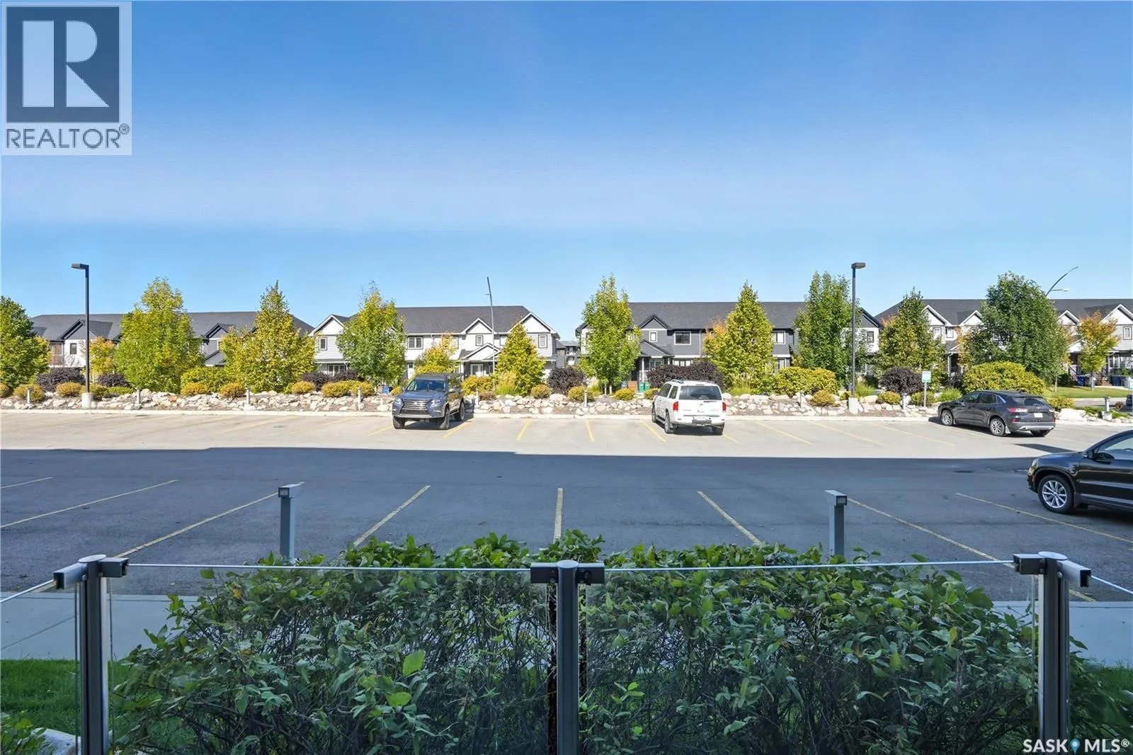 111 223 Evergreen SQUARE