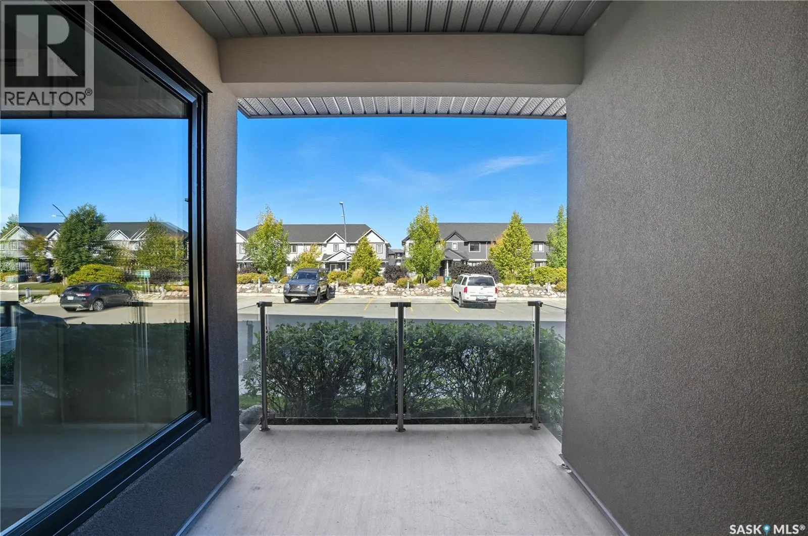 111 223 Evergreen SQUARE