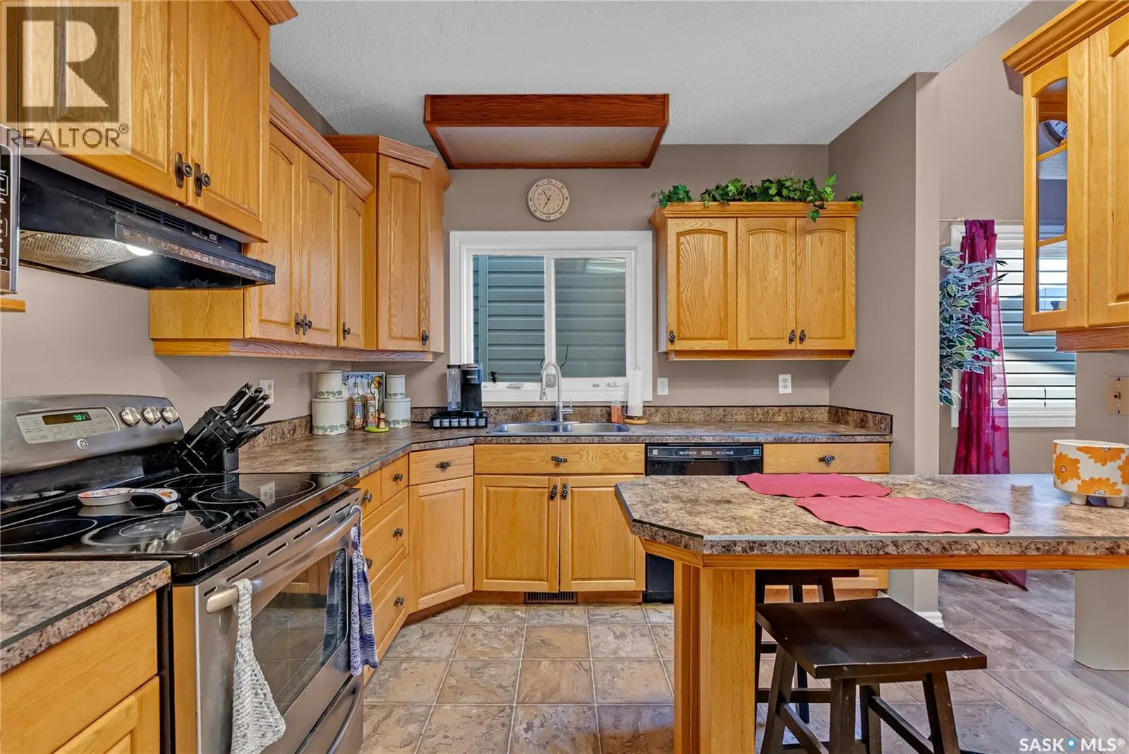 362 COSTIGAN CRESCENT