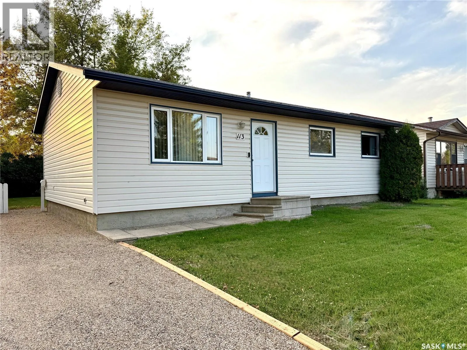 113 Matheson CRESCENT