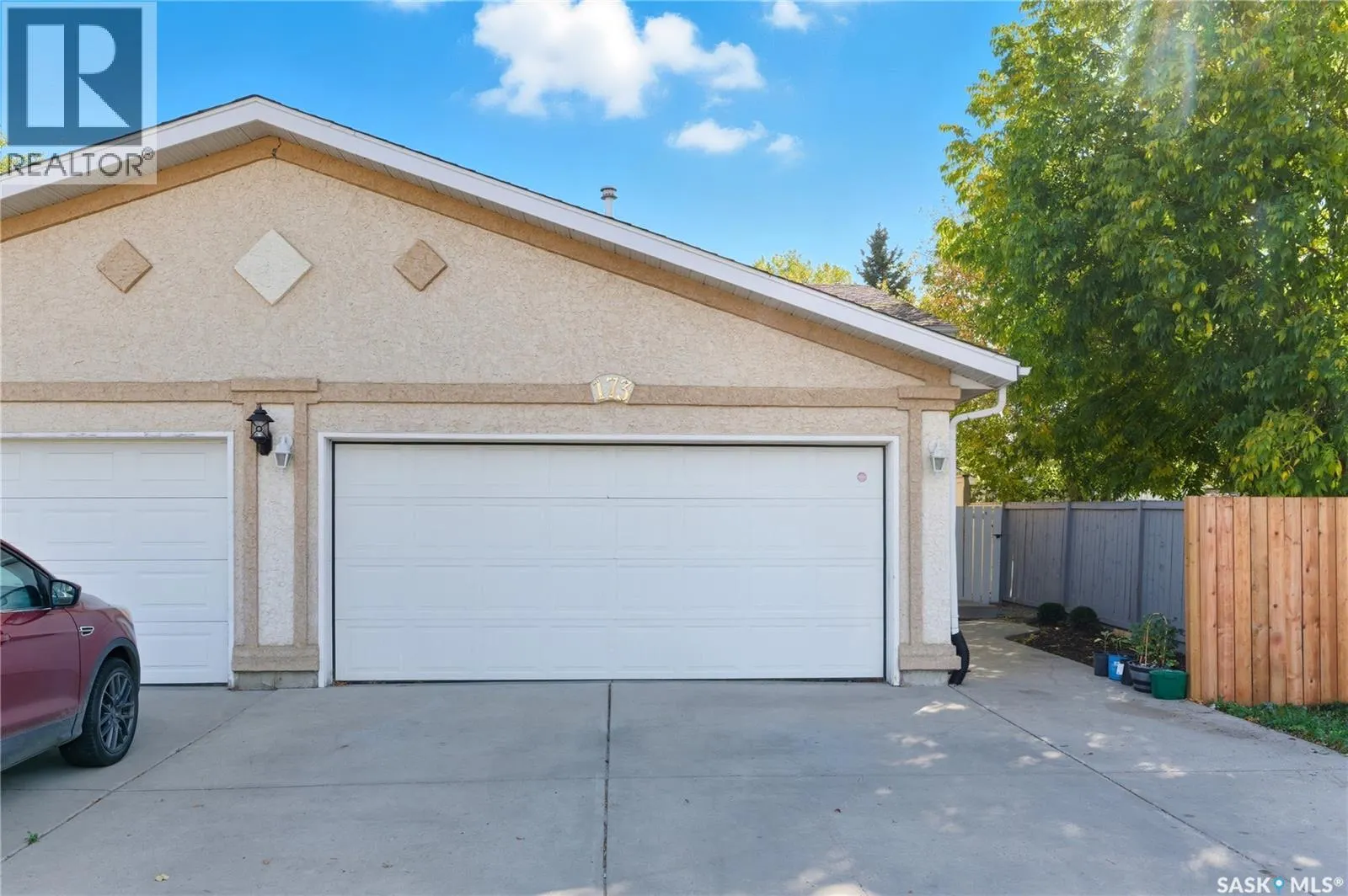 173 Wedge ROAD