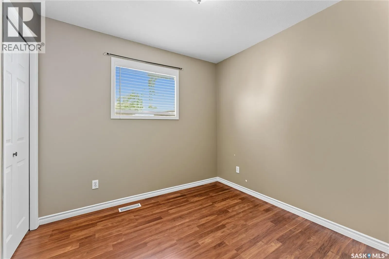 173 Wedge ROAD