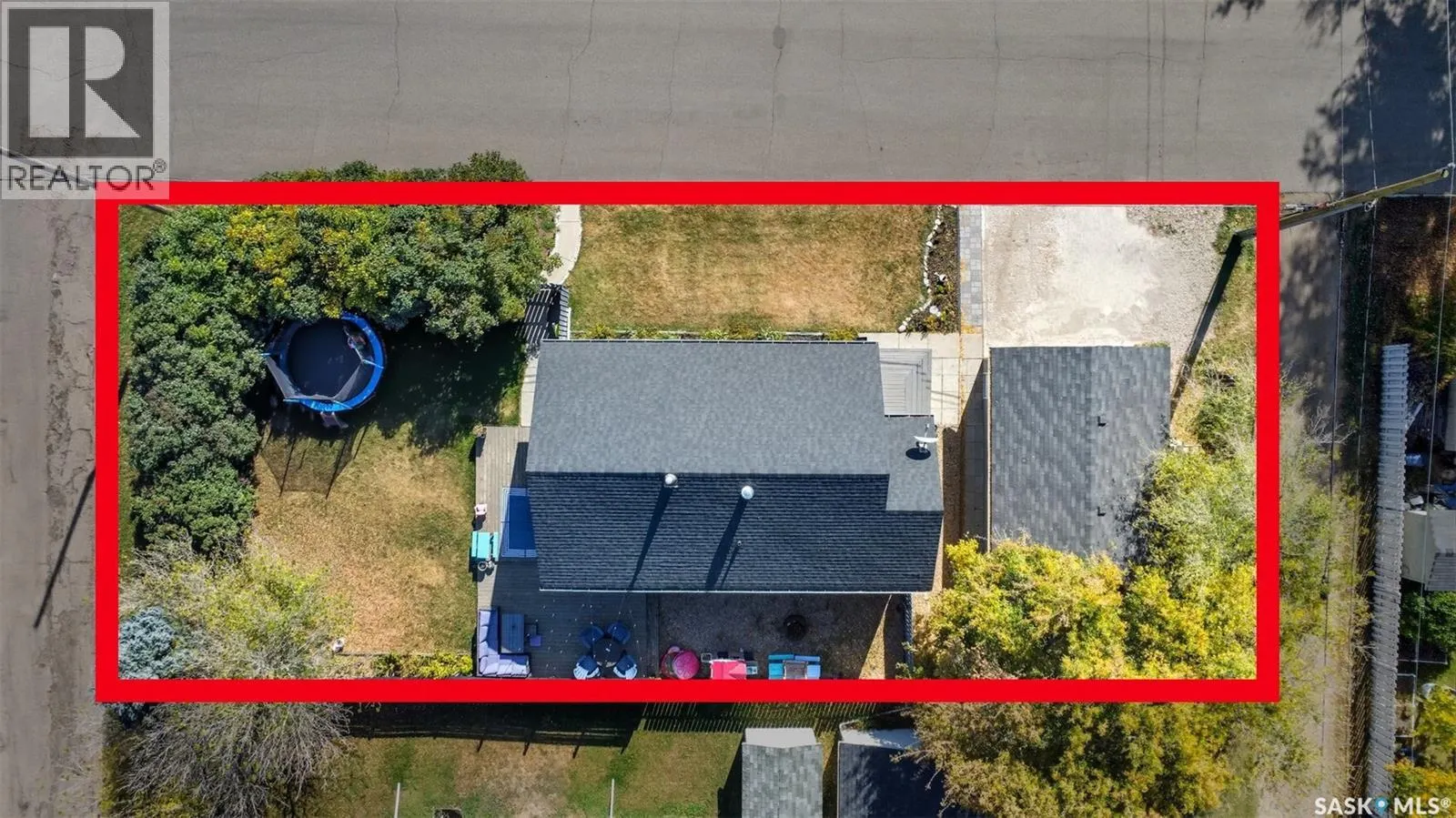 300 3rd STREET W