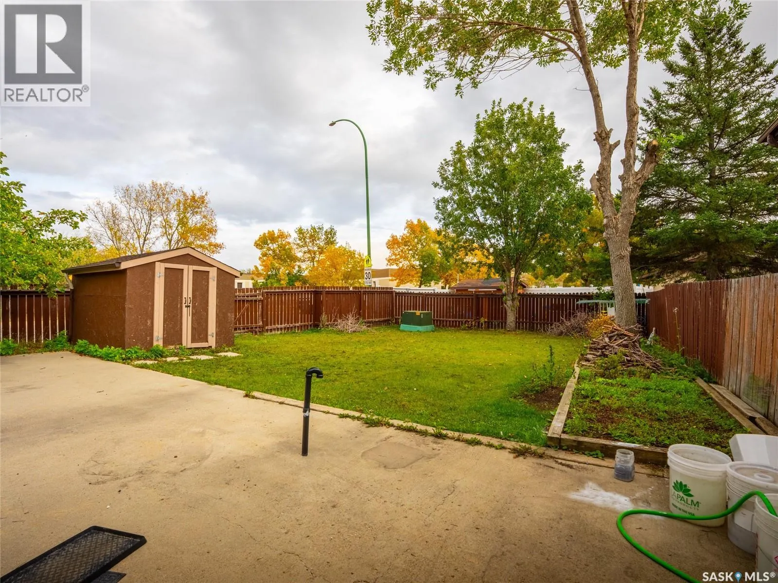 1003 Bayda CRESCENT