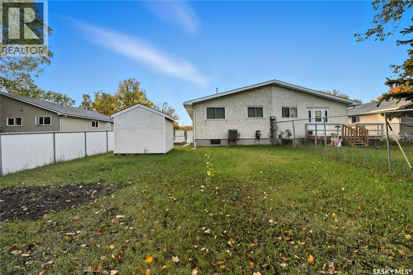 254 Magee CRESCENT